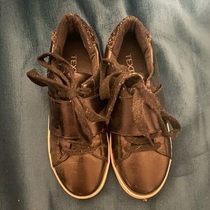 Adorable Designer Black Sneakers By TEXTO Purchased in Paris, EU 36